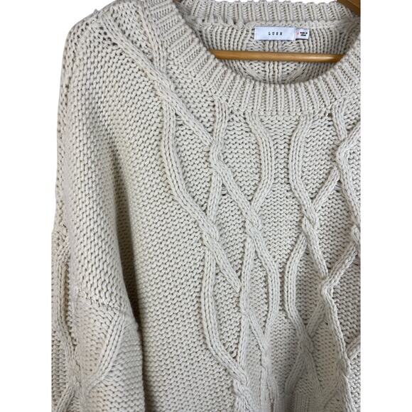 Lush Chunky Cable Knit Oversized Cropped Sweater in Cream Size Medium‎ - Picture 7 of 10